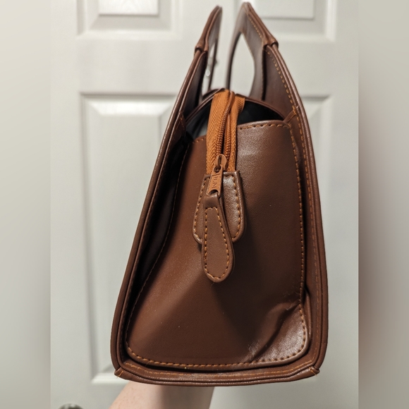 Large Rounded Handbag | Le Sac | Two Toned Rattan - Picture 8 of 10